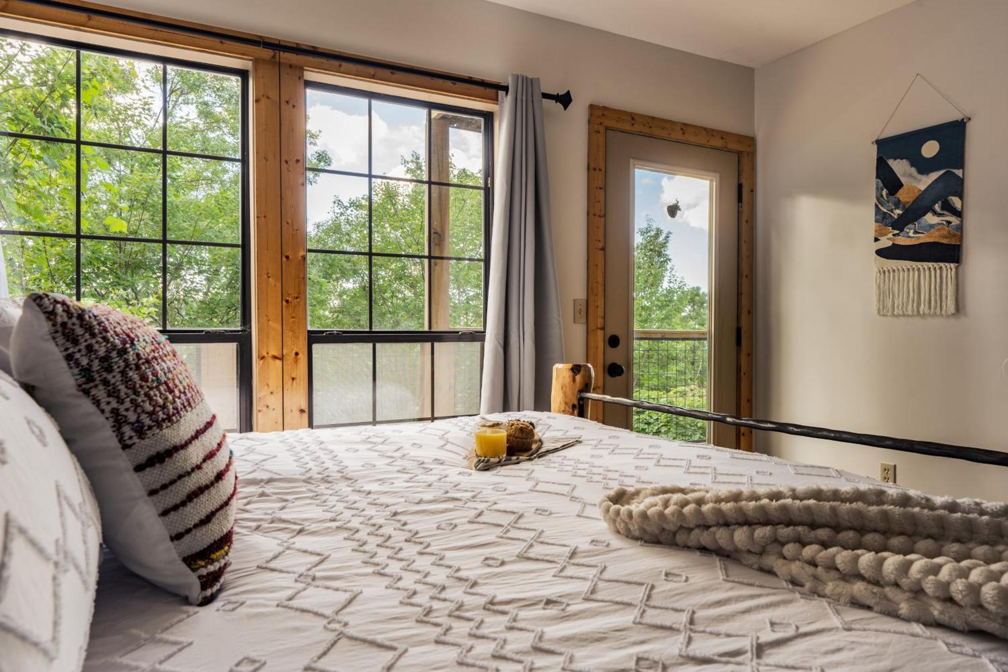 فيلا Elevista - Quaint&Private-Views-Hottub-Pooltable-Bears-3 Clubhouse Pools جاتلينبرج المظهر الخارجي الصورة